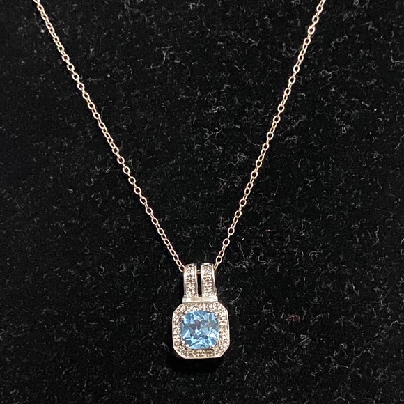 Aquamarine Stone Chain - Picture 3 of 3